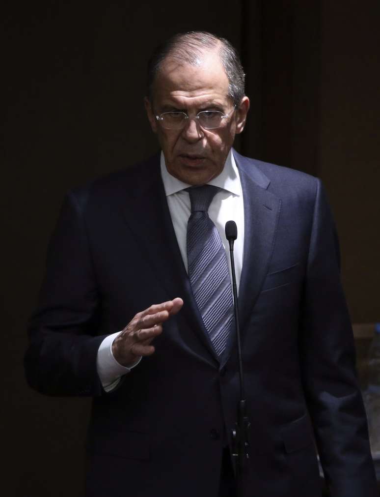 <p>O chanceler russo, Sergei Lavrov, fala com deputados na Duma, câmara baixa do Parlamento russo, em Moscou, nesta quinta-feira, 20 de março</p>