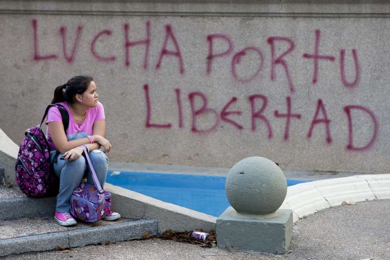 <p>Protestos seguiram com&nbsp;conflitos e deten&ccedil;&otilde;es</p>