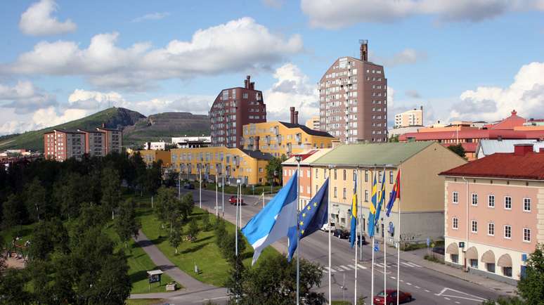 Kiruna, a cidade situada mais ao norte do pa&iacute;s, ser&aacute; deslocada para um novo local, a pouco mais de tr&ecirc;s quil&ocirc;metros de dist&acirc;ncia