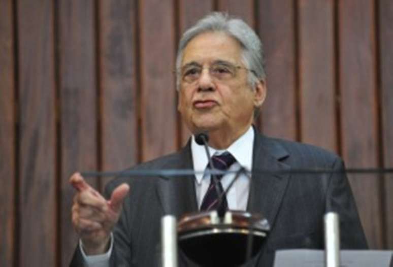 <p>Fernando Henrique Cardoso lamentou a morte de Eduardo Campos</p>