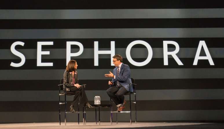 <p>É preciso pensar o consumidor globalmente, diz CMO da Sephora</p>