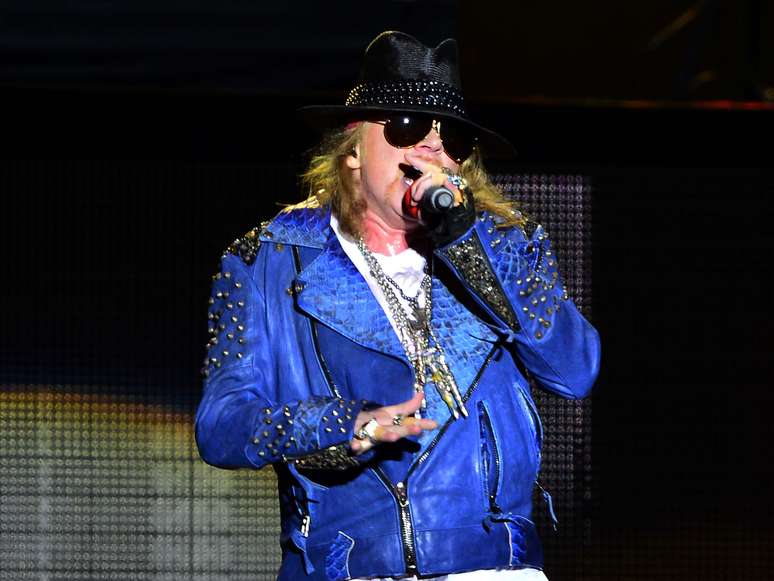O Guns N' Roses, liderado pelo vocalista Axl Rose, se apresentou na noite desta sexta-feira (28) na Arena Anhembi, em São Paulo