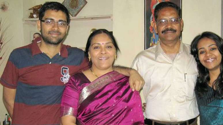 <p>Suruchi conta que vem suportando as press&otilde;es gra&ccedil;as ao apoio de sua fam&iacute;lia</p>