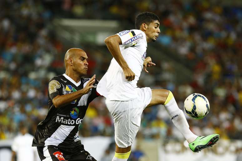 Herói na semifinal do Campeonato Paulista, Stéfano Yuri teve atuação apagada