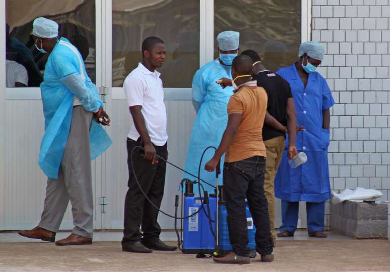 <p>Epidemia do vírus ebola já matou ao menos 86 pessoas na Guiné nas últimas semanas </p>