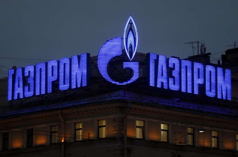 Logo da marca russa produtora de gás natural, Gazprom