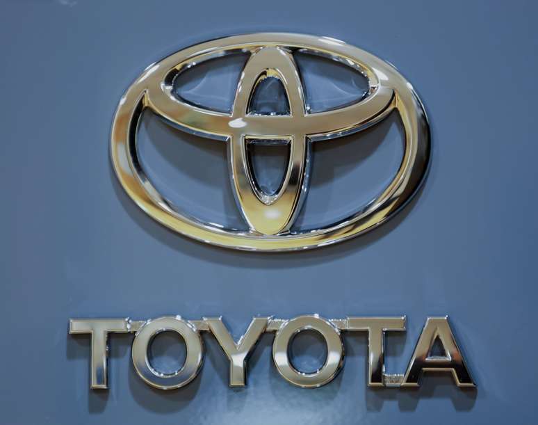 <p>Toyota anunciou recall para corrigir falhas na direção, motor de arranque e assentos</p>