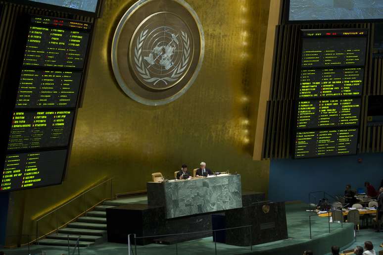 <p>Senado americano negou o visto para Hamid Abutalebi porque, como explicou o porta-voz da Casa Branca, a nomea&ccedil;&atilde;o n&atilde;o era &quot;vi&aacute;vel&quot;</p>