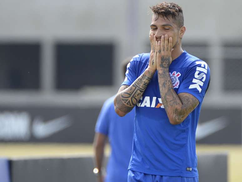 <p>Guerrero teve vaga cativa em treino do Corinthians</p>