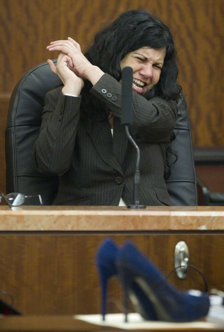 <p>Ana Trujillo testemunha durante a fase final de seu julgamento na quinta-feira, 10 de abril, em Houston</p>