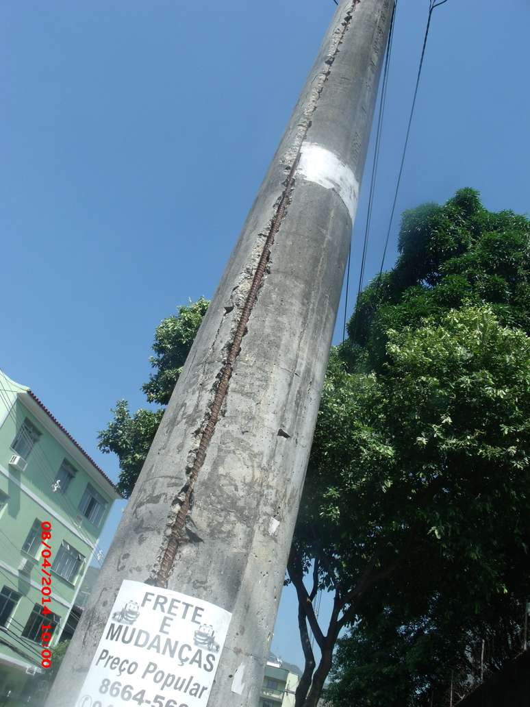 <p>Poste no Méier apresenta rachaduras em toda sua extensão</p>