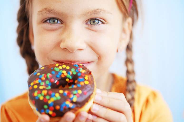 <p>As crianças diabéticas podem consumir produtos diet, mas com orientação médica</p>