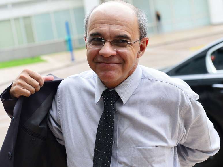 <p>Presidente do Flamengo, Eduardo Bandeira de Melo procura solução para Flamengo em 2016</p>