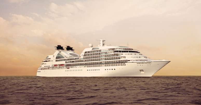 O Seabourn Odyssey acomoda 450 hóspedes em 225 suítes de luxo, com maior proporção de espaço por hóspede na indústria de cruzeiros