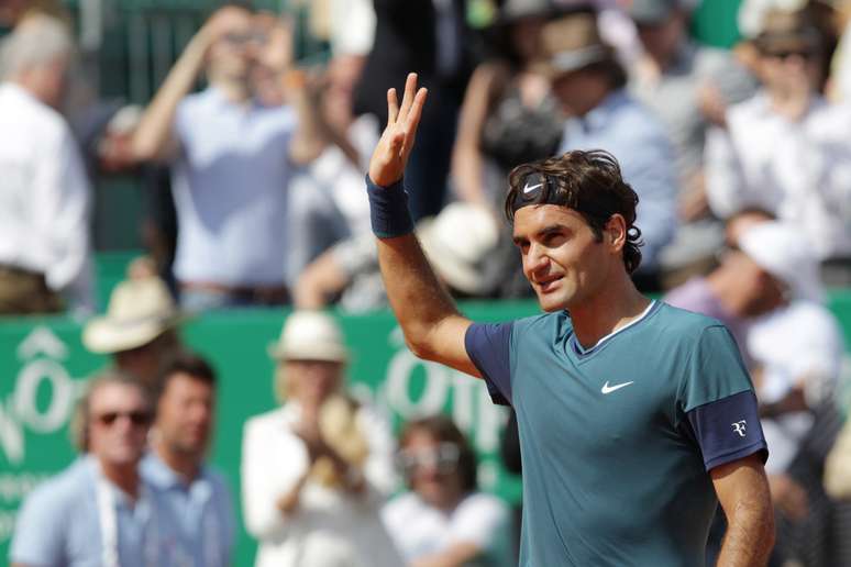 <p>De volta a Monte Carlo após 3 anos, Federer está nas quartas</p>