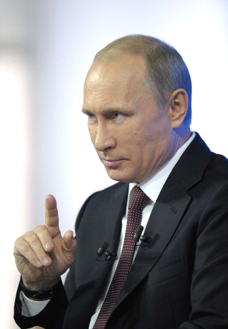 <p>Presidente Vladimir Putin,&nbsp;em uma apari&ccedil;&atilde;o na televis&atilde;o em Moscou, nesta quinta-feira,&nbsp;17 de abril</p>
