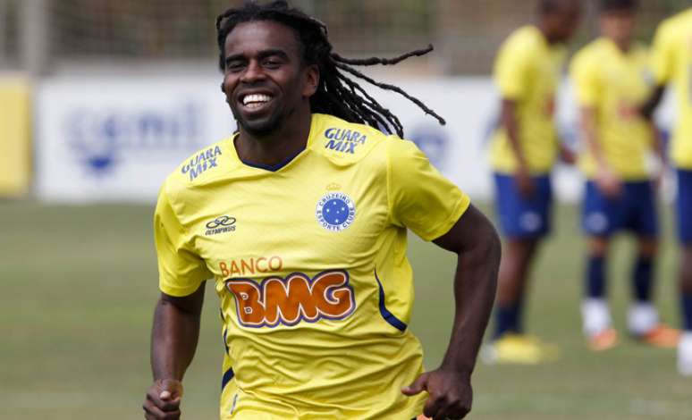 <p>Tinga aposta em Cruzeiro de sucesso em 2014</p>