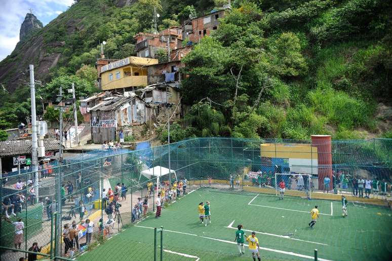 O objetivo é protestar contra remoções ocorridas em decorrência da Copa do Mundo