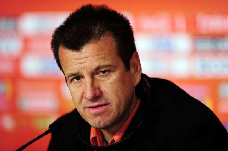 Dunga optou por não levar Neymar à Copa de 2010