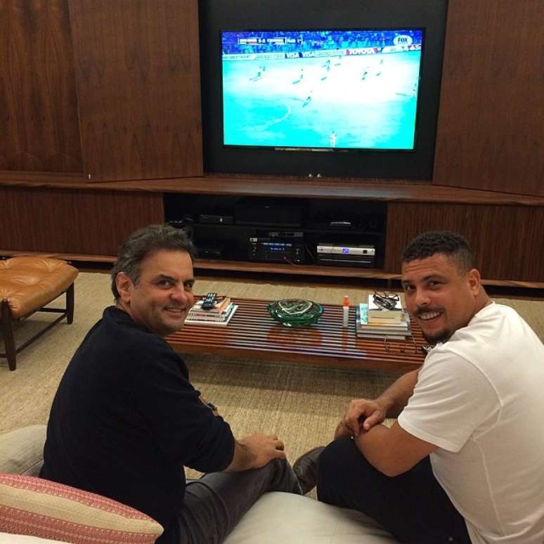 Ronaldo chamou A&eacute;cio Neves de "futuro presidente do Brasil"