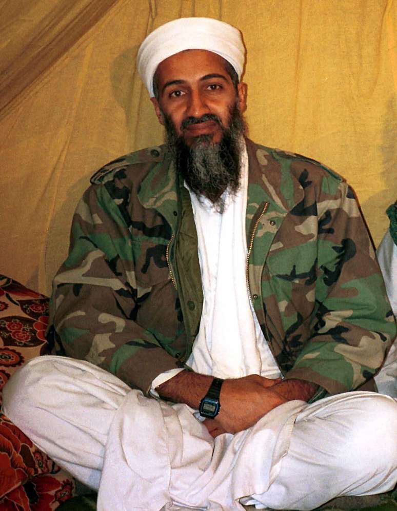 <p>Osama era um dos membros da extensa fam&iacute;lia Bin Laden</p>