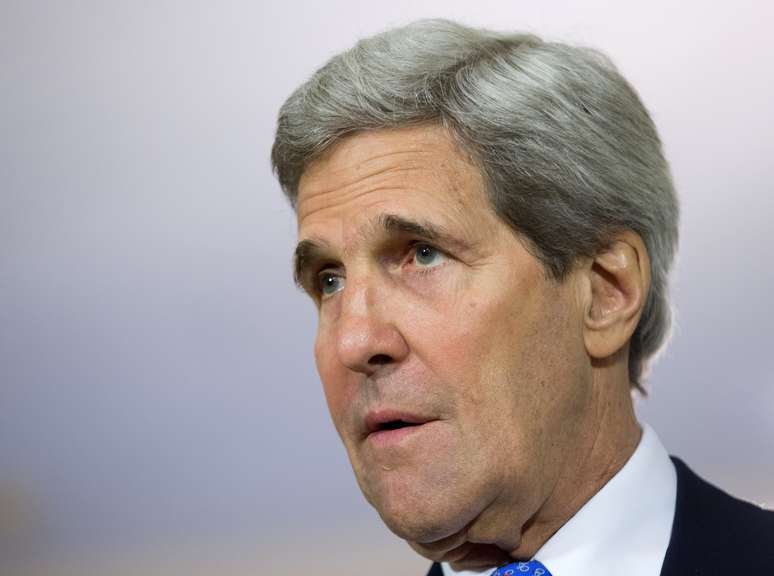 <p>Em reunião nesta quinta-feira, Kerry abordou a possibilidade de enviar soldados da região ao país</p>