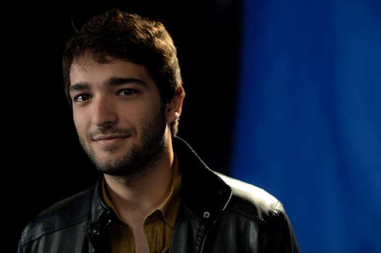 Humberto Carrão vai dar vida ao nerd Davi em 'Geração Brasil'