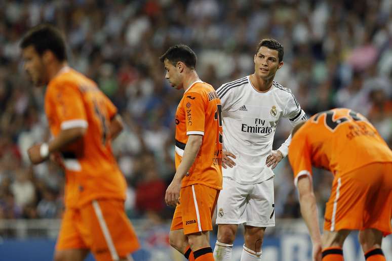 Cristiano Ronaldo lamenta tropeço do Real Madrid contra Valencia