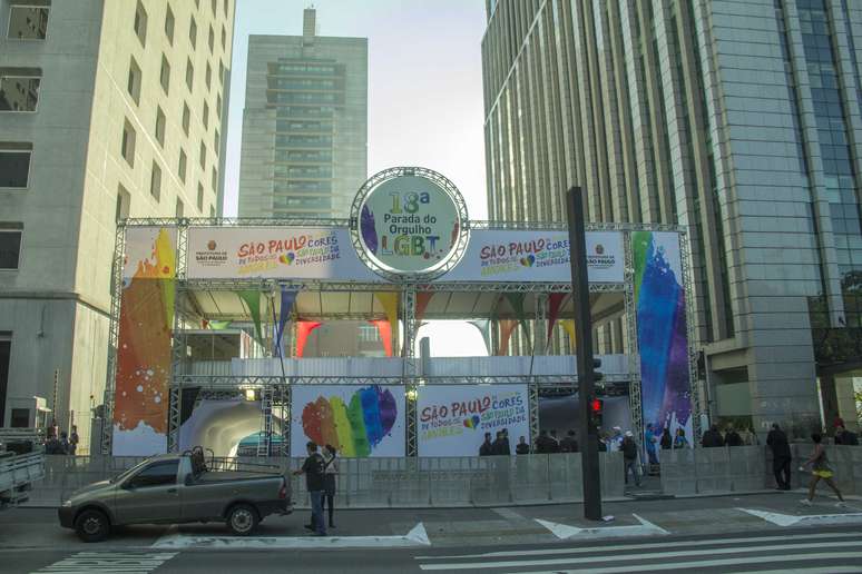 O evento ocorre na avenida Paulista, que foi interditada