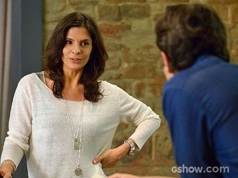 Ver&ocirc;nica n&atilde;o suporta ironias de Laerte sobre Cadu e d&aacute; fora no m&uacute;sico 