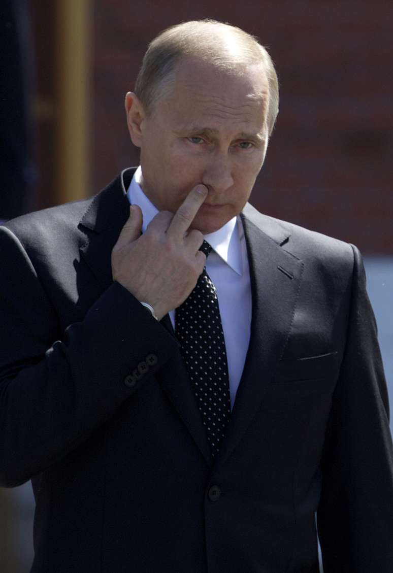Putin pediu para que referendo fosse adiado, mas não foi ouvido