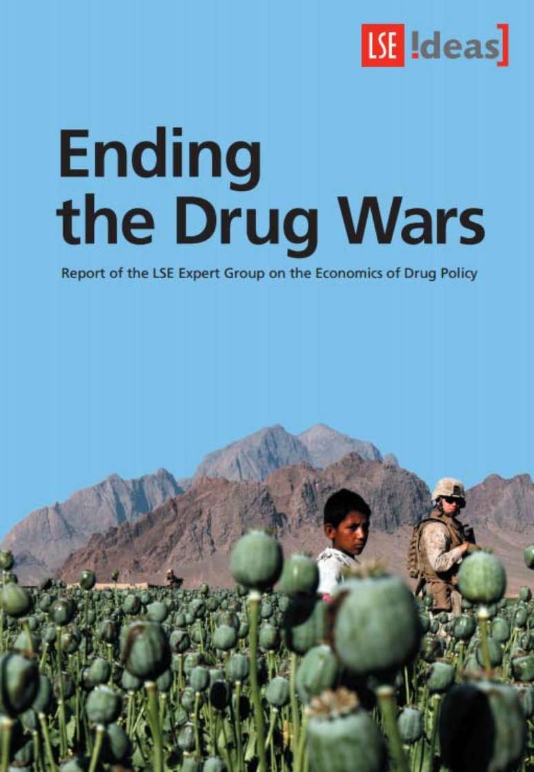 <p>Guerra global contra as drogas tem efeitos colaterais enormes, dizem autores</p>