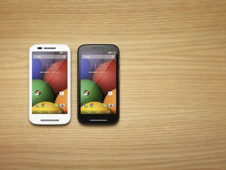 <p><strong>Moto E - R$ 529 |</strong> Lançado em maio, o smartphone mais acessível da Motorola tem suporte para dois chips, rádio FM, versão mais atual do Android (KitKat), câmera de 5 MP e tela de 4.3 polegadas.</p>