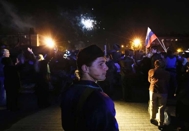 Desde domingo à noite, os separatistas de Donetsk reivindicam uma vitória do "sim" com cerca de 90%