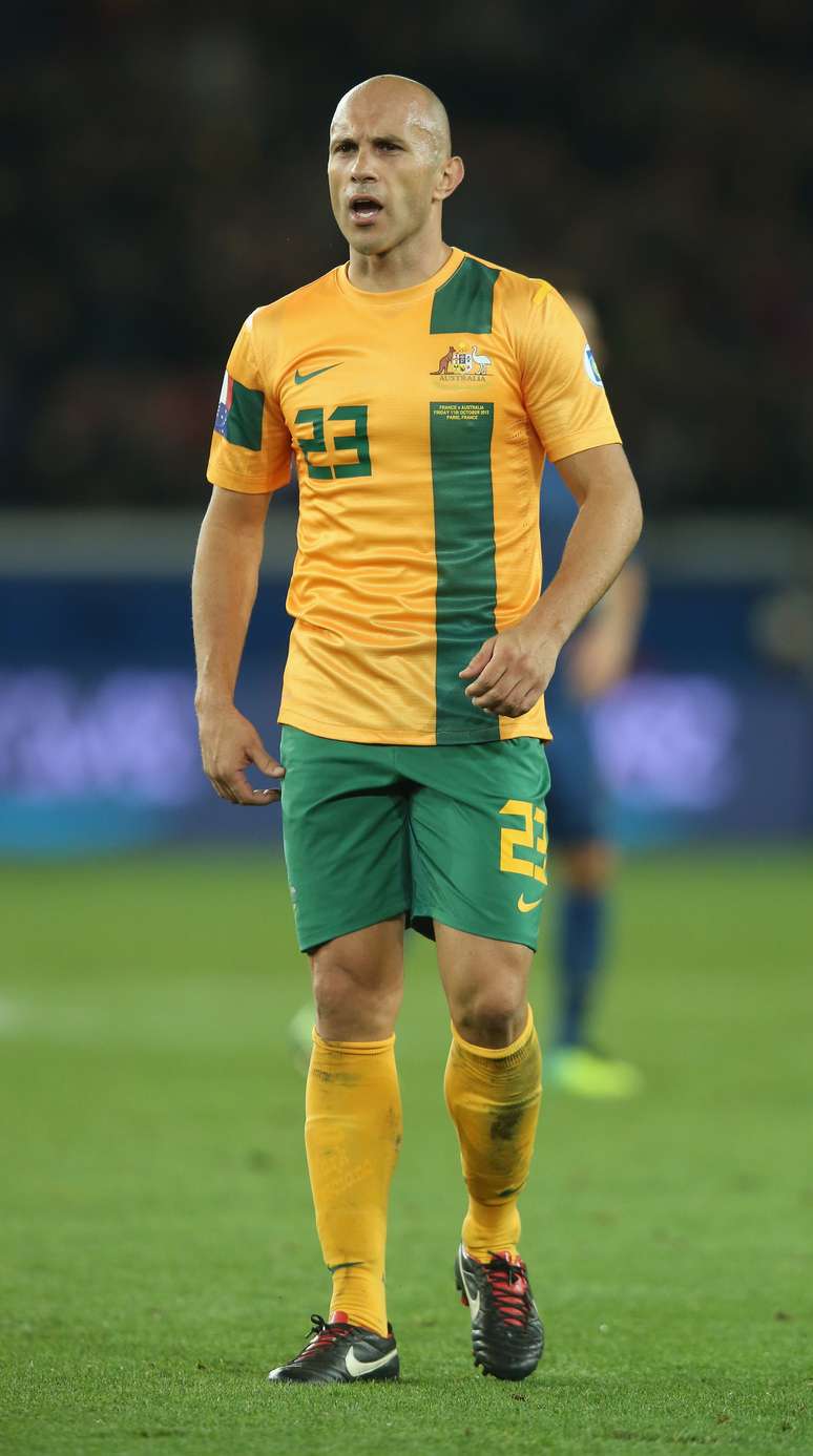 Mark Bresciano é um dos líderes da seleção australiana