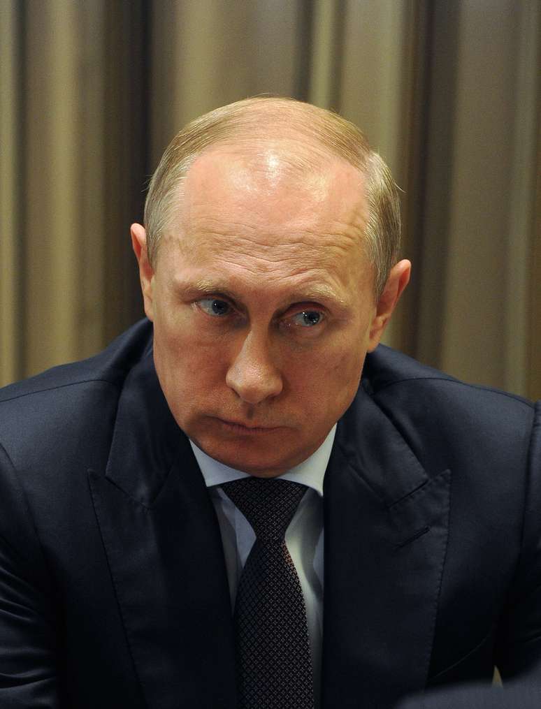 <p>O presidente russo, Vladimir Putin, ordenou a retirada das tropas russas da Ucrânia</p>