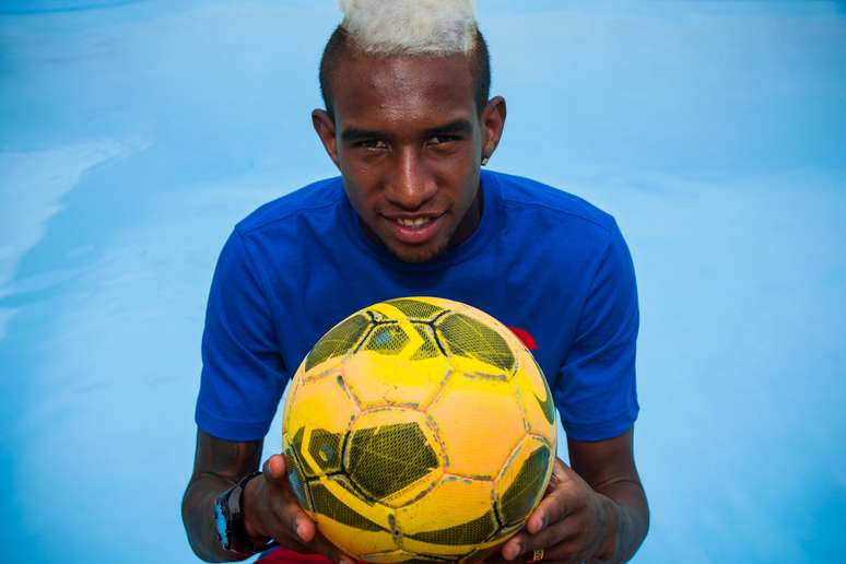 Talisca destacou bom trabalho na base do Bahia e vontade de jogar na Europa