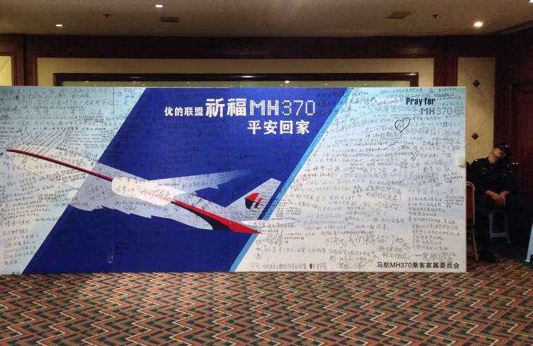 <p>Desaparecimento do Boeing que realizou o voo MH370 completou três meses e segue sem respostas</p>