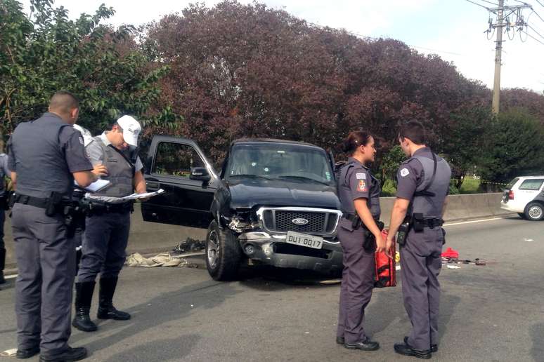 <p>Após bater a Ford Ranger, suspeito atirou na viatura</p>