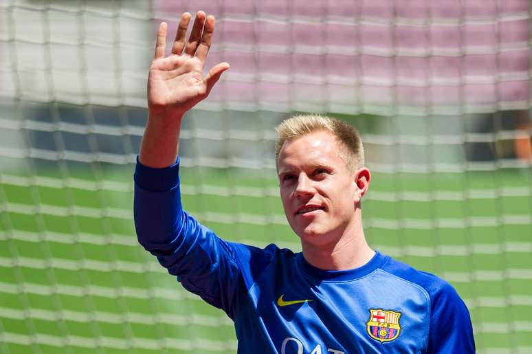 Ter Stegen é o melhor goleiro do mundo, diz presidente do Barcelona