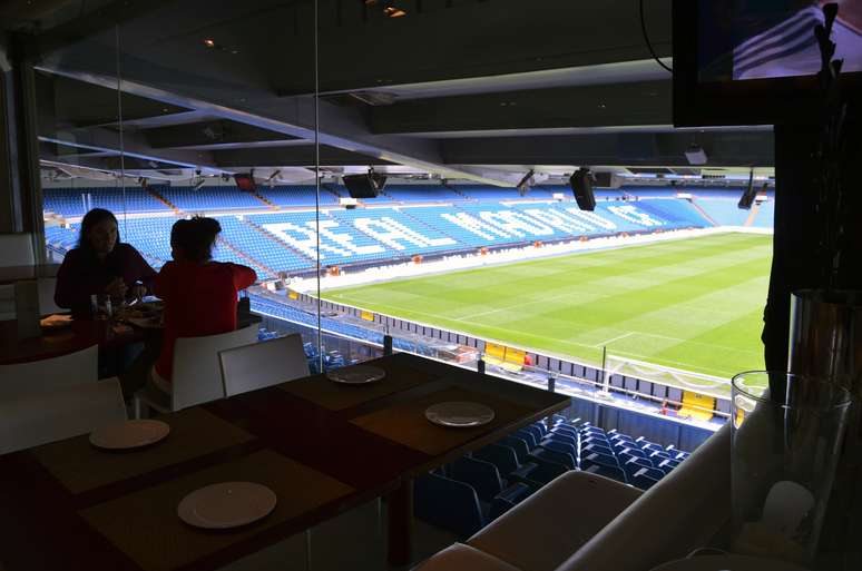 Real Café Bernabeu tem vista para o estádio do clube