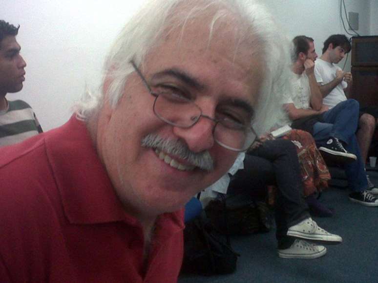 A troca de carreira da engenharia eletr&ocirc;nica pela m&uacute;sica foi fundamental na carreira de Ricardo Breim, m&uacute;sico educador e diretor do Espa&ccedil;o Musical