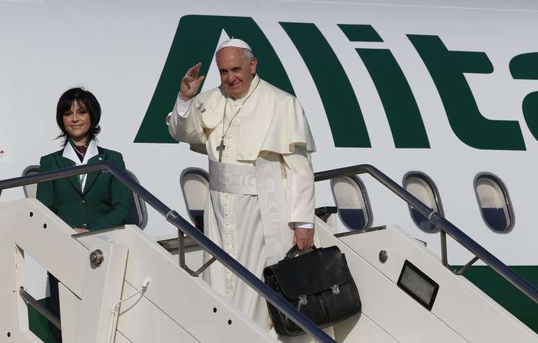 É a primeira visita de Francisco, líder da comunidade de 1,2 bilhão de católicos do mundo, à região