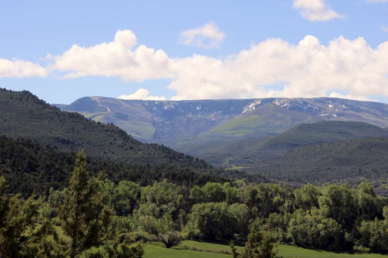 <p>Deslizamento de terra aconteceu a quatro quilômetros do Grand Mesa, uma das maiores montanhas planas do mundo, no Colorado</p>