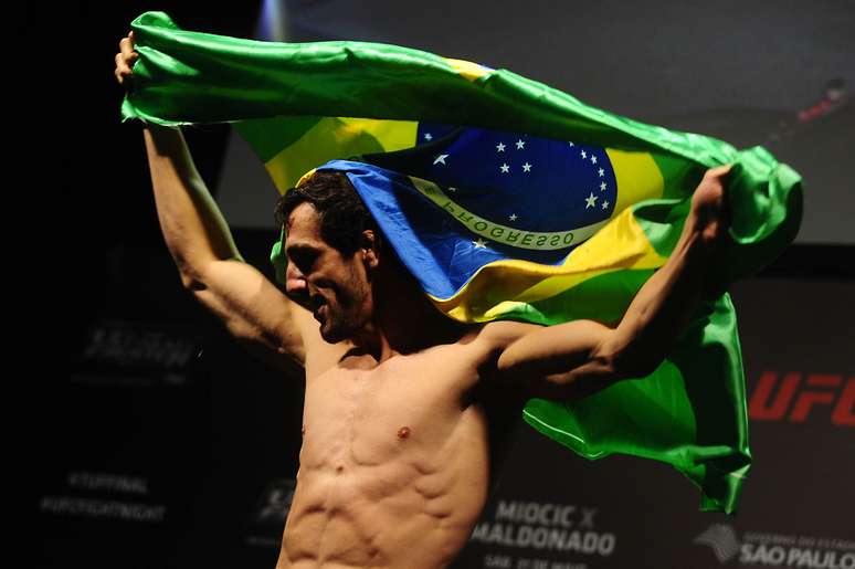 <p>Silvério está invicto no MMA</p>