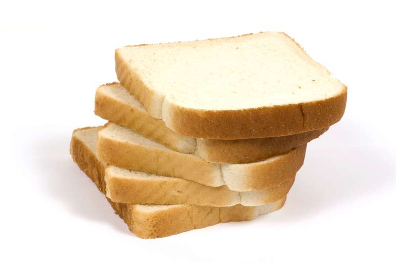 <p>Comer 120 gramas de pão branco por dia é o suficiente para ver prejuízos na balança, diz novo estudo</p>