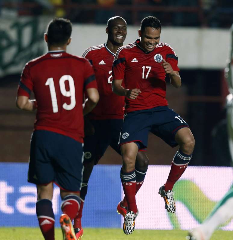 Jogadores da Colômbia comemoraram os gols com dancinhas