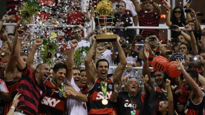 Campeão em 2009, 2013 e 2014, o time carioca igualou o número de conquistas do Brasília