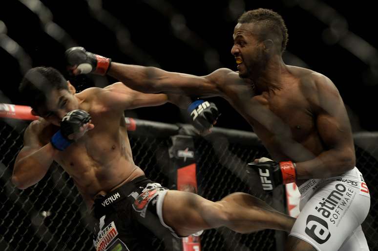 Kevin Souza x Mark Eddiva: brasileiro Kevin venceu por nocaute t&eacute;cnico