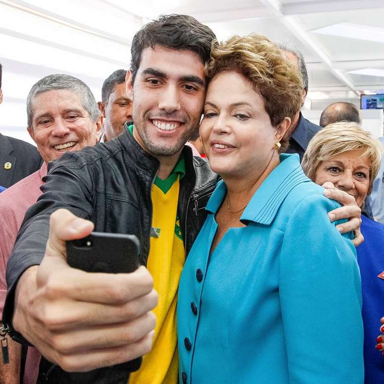 Registro do selfie com Jeferson Monteiro e Dilma Rousseff